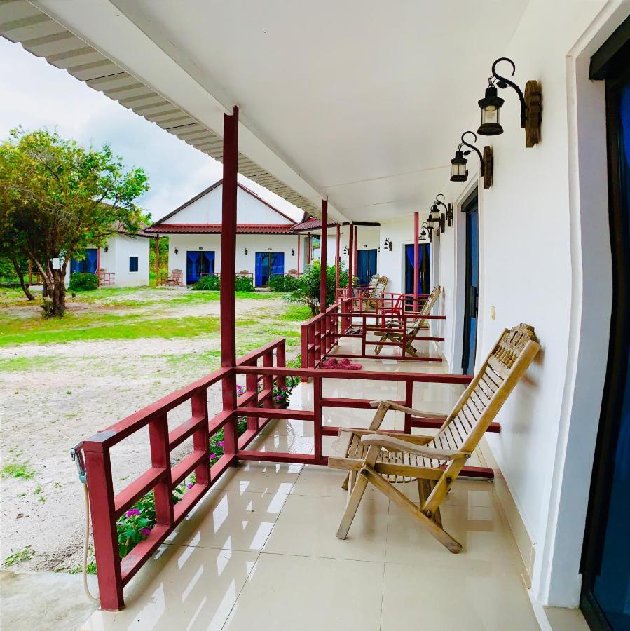 Homestay Resort Koh Rong Sanloem Preăh Sihanŭk Zewnętrze zdjęcie